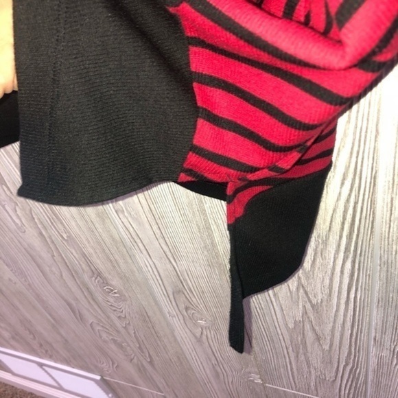 Chicos stripped long sleeve top Small - Picture 5 of 8